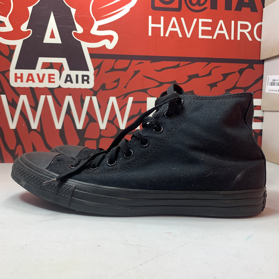 Converse Chuck Taylor All Star Classic High  All Black  Size Mens 9.5/Womens 11.5 Worn