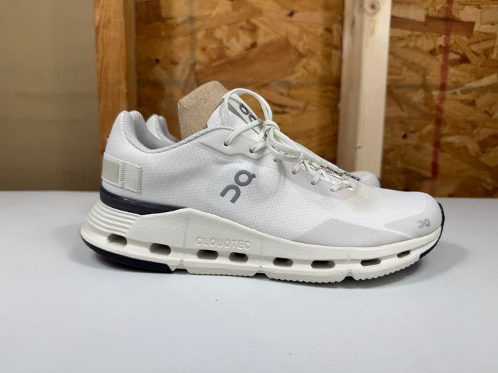 On Running Cloudnova Running Shoes White/Eclipse Womens Size 7.5 Lightly Worn