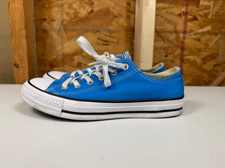 Converse Chuck Taylor All Star Low Top Blue Hero  Size Men's 6.5/ Women's 8.5 Lightly Worn 161422F