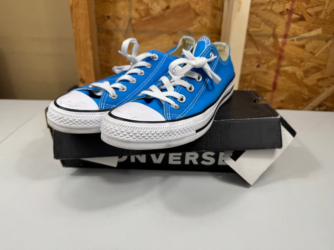 Converse Chuck Taylor All Star Low Top Blue Hero  Size Men's 6.5/ Women's 8.5 Lightly Worn 161422F