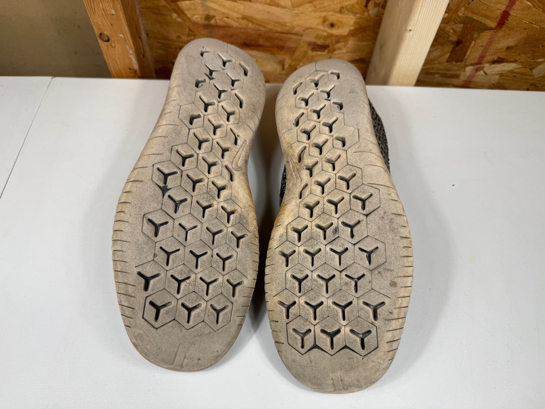 Nike Free Run Flyknit 2018 White/Grey/Black Mens Size 13 Worn 942838-101