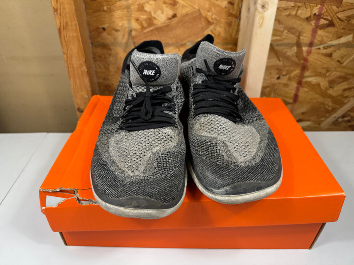 Nike Free Run Flyknit 2018 White/Grey/Black Mens Size 13 Worn 942838-101