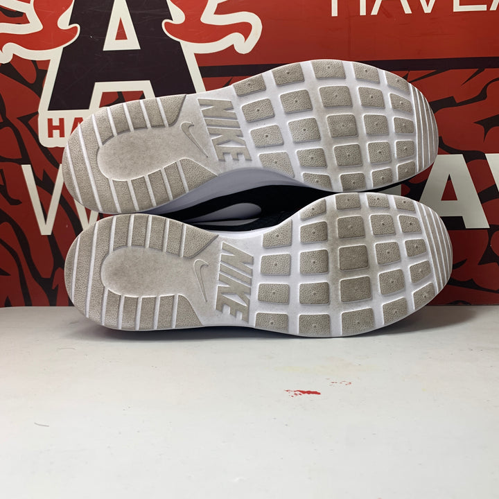 Nike Tanjun Running Shoes Black/White Mens Size 11.5 Worn