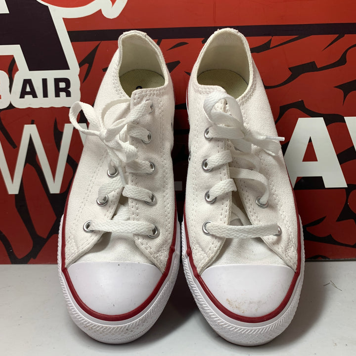 Converse Chuck Taylor All Star Classic Low Optical White Size 3 Little Kids Lightly Worn