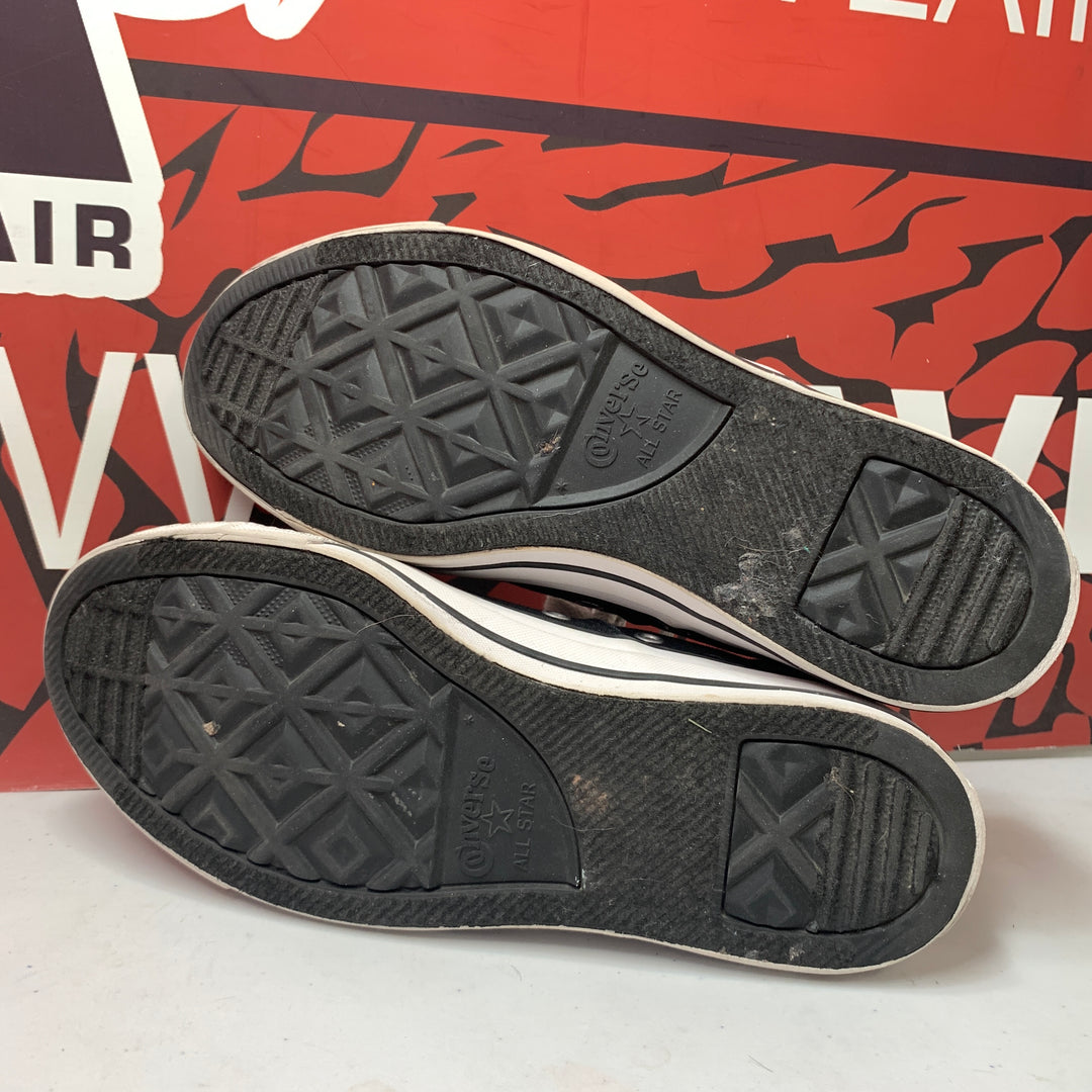 Converse Chuck Taylor All Star Madison Low Black/White Womens Size 8 Worn