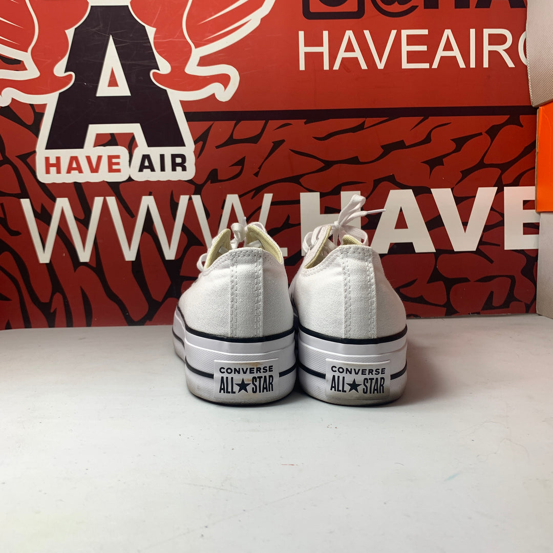 Converse Chuck Taylor All Star Lift Platform Low Canvas White/Black Womens Size 8 Lightly Worn