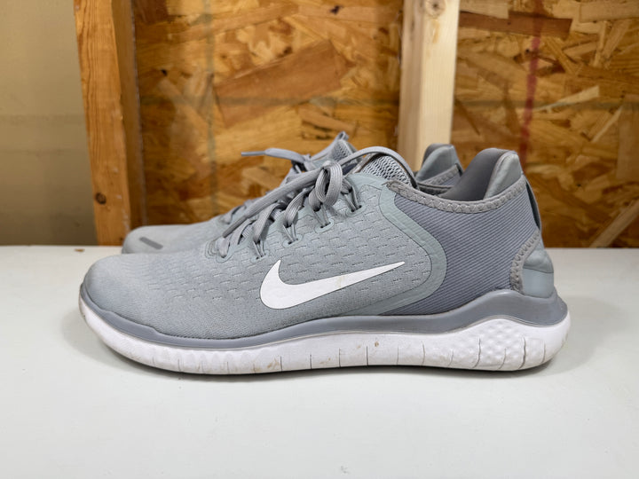 Nike Free Run 2018 Wolf Grey/White Mens Size 12 Lightly Worn 942836-003