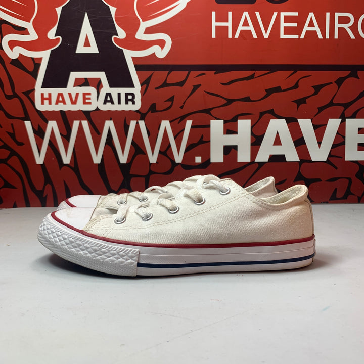 Converse Chuck Taylor All Star Classic Low Optical White  Size 3 Little Kid Worn