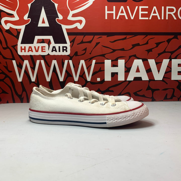 Converse Chuck Taylor All Star Classic Low Optical White  Size 3 Little Kid Worn