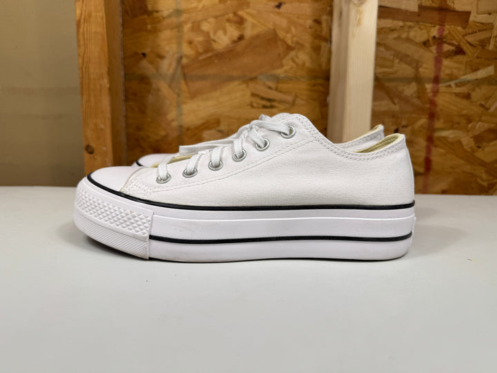 Converse Chuck Taylor All Star Lift Platform Canvas White/Black Womens Size 8 Lightly Worn 560251F