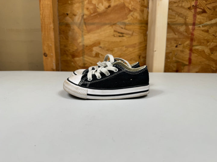 Converse Chuck Taylor All Star Canvas Black/White  Size 6C (Infant & Toddler) Worn 7J235
