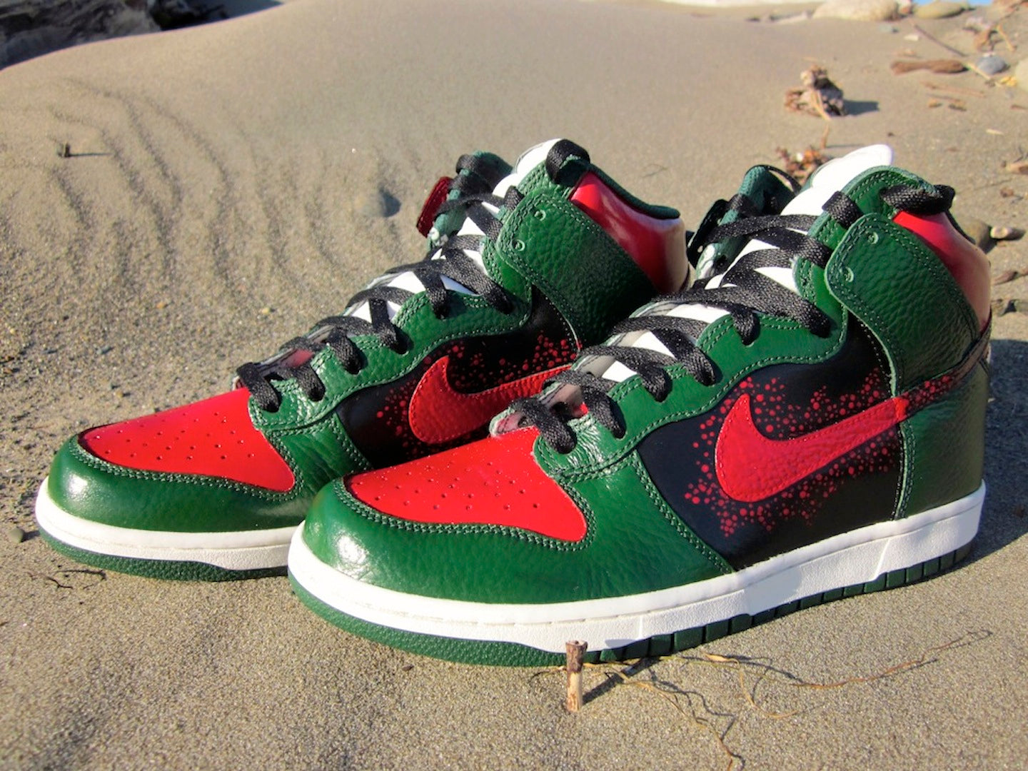 sb dunk grinch