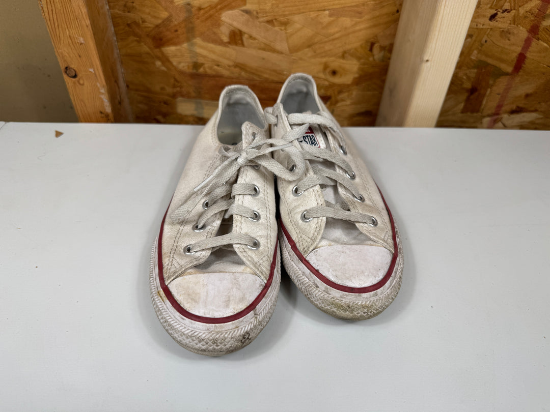 Converse Chuck Taylor All Star Classic Low Top  Optical White  Size 2.5 Little Kid Worn 3J256