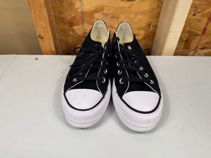 Converse Chuck Taylor All Star Lift Platform Canvas Black/White Womens Size 8.5 Lightly Worn 560250F