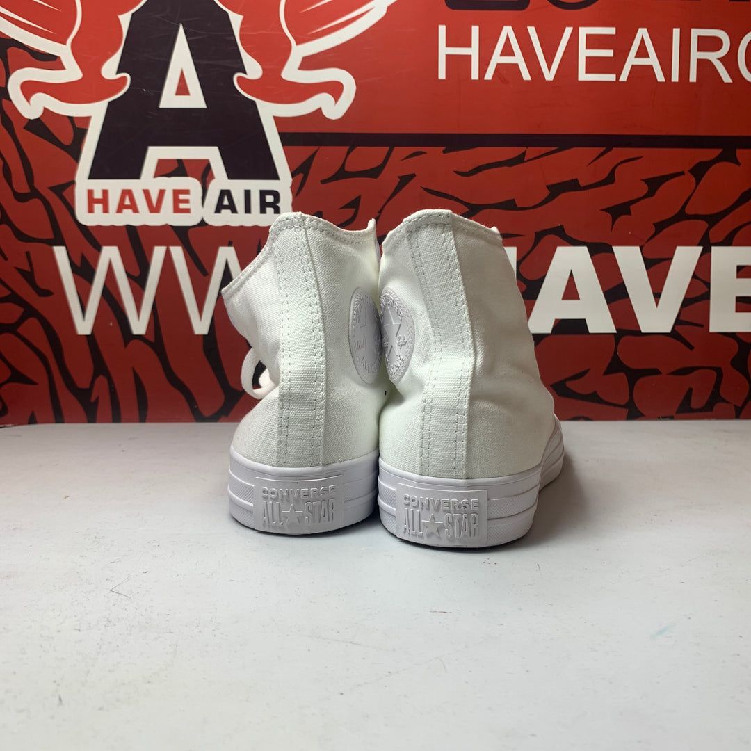 Converse Chuck Taylor All Star Classic High All White Size Mens 7/Womens 9 New