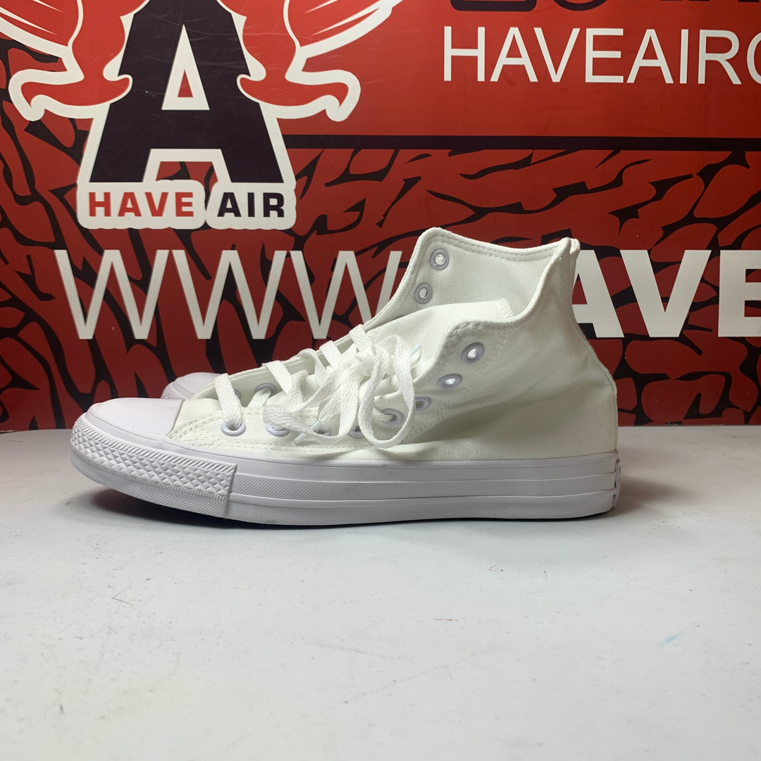 Converse Chuck Taylor All Star Classic High All White Size Mens 7/Womens 9 New