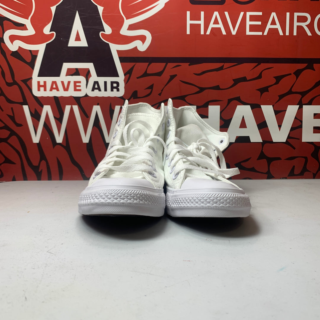 Converse Chuck Taylor All Star Classic High All White Size Mens 7/Womens 9 New