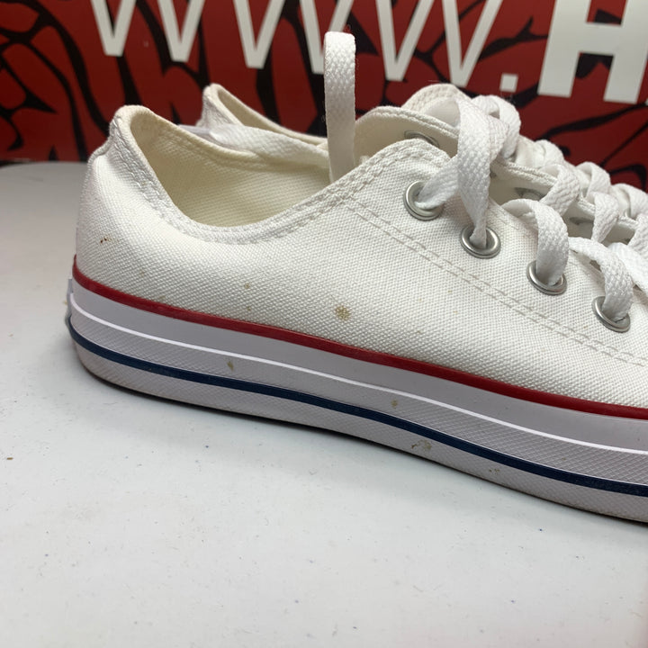 Converse Chuck Taylor All Star Classic Low Optical White  Size Mens 6.5/Womens 8.5 Worn