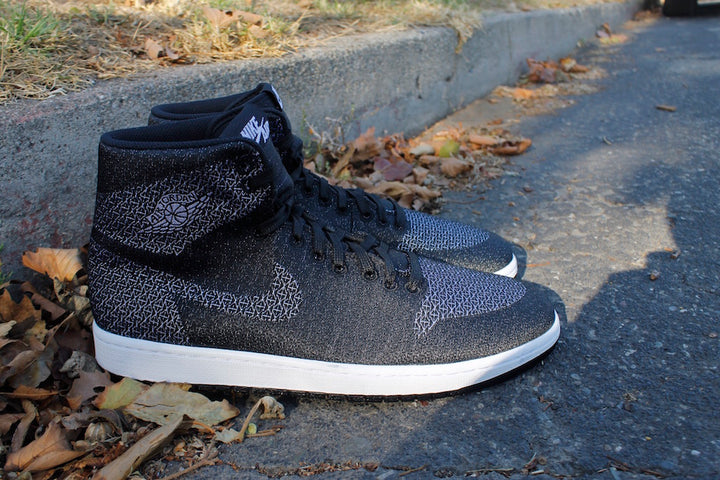 Blackout MTM Jordan 1