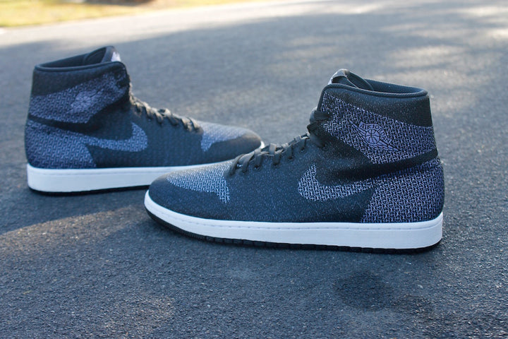 Blackout MTM Jordan 1