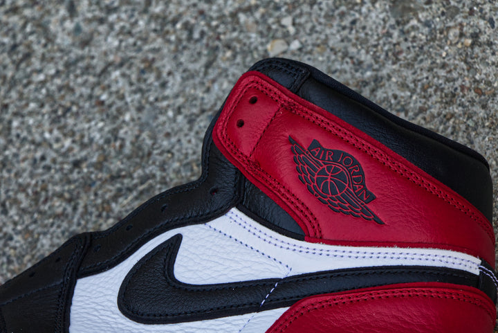 Black Toe Bloodline Nike Air Jordan 1 Conversion
